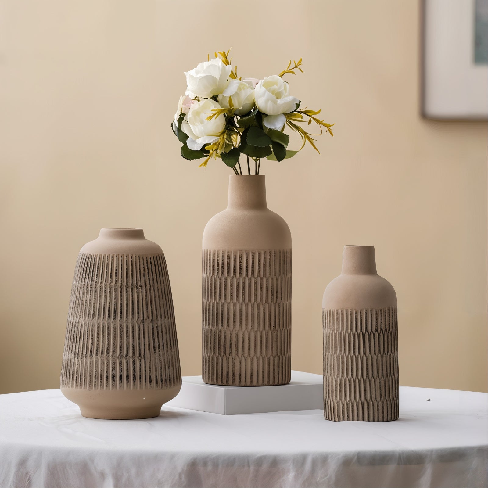 FREYA VASE SET