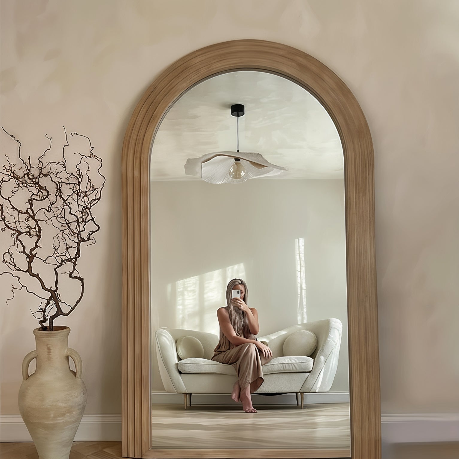 ARCHA MIRROR