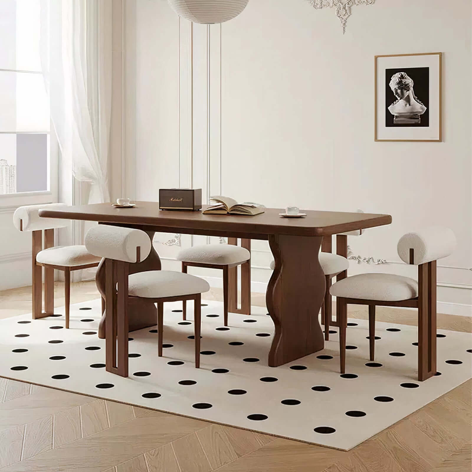 FEO DINING TABLE