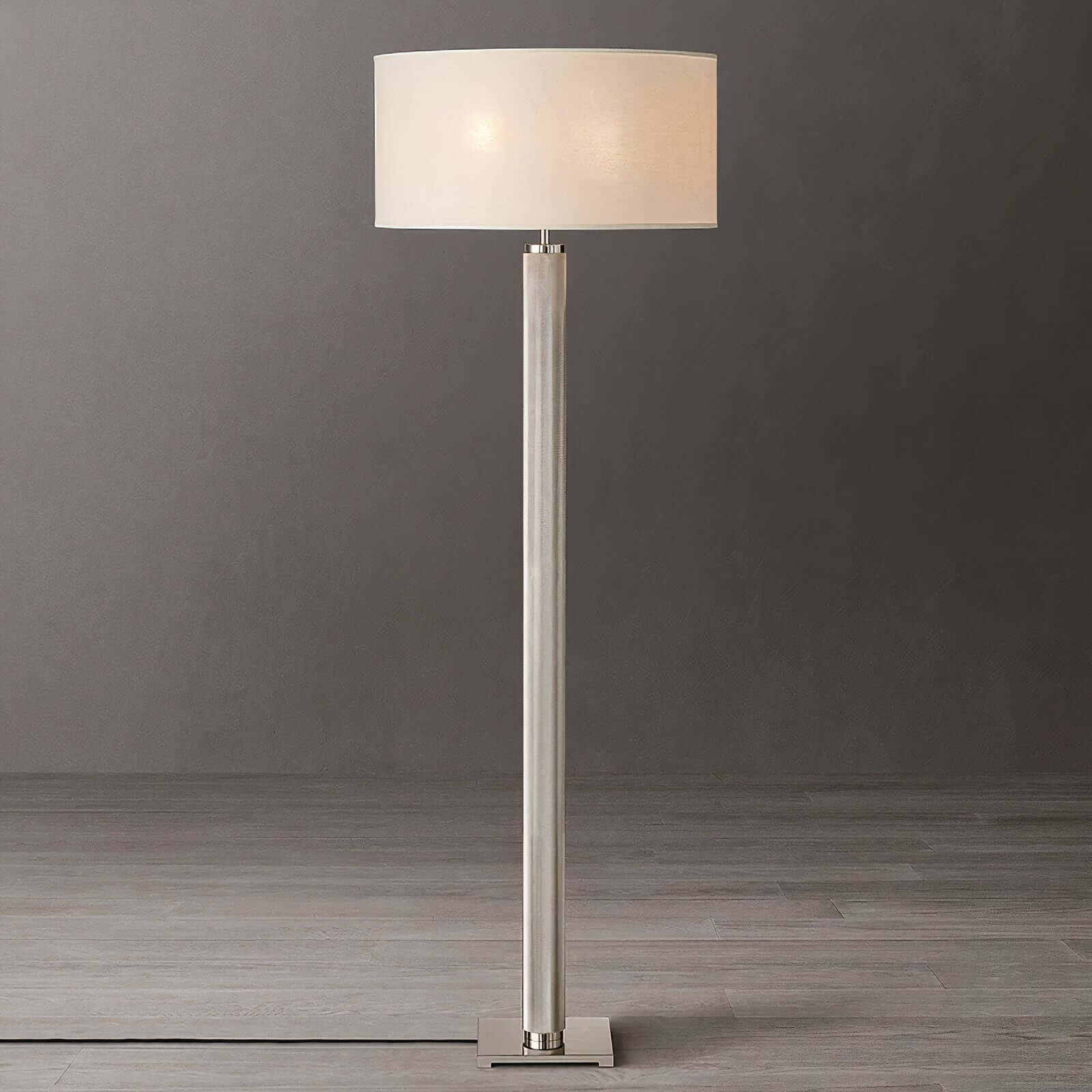 BROANA FLOOR LAMP