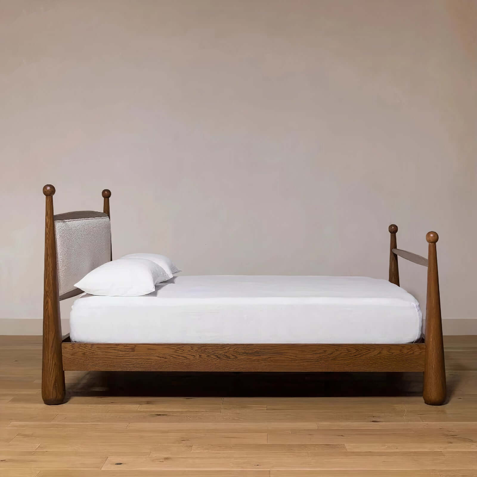 ARMANDO BED