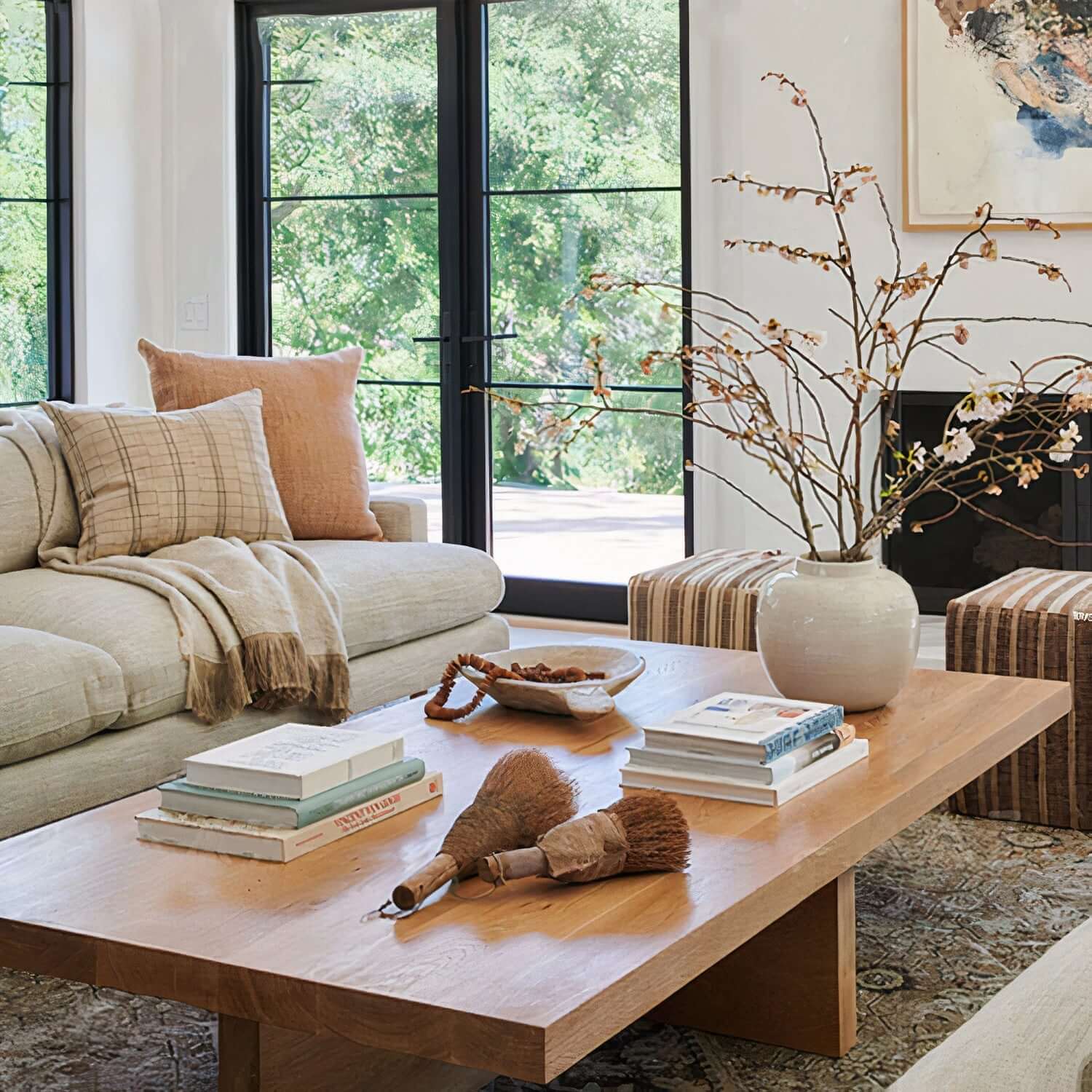 BEATRICE COFFEE TABLE