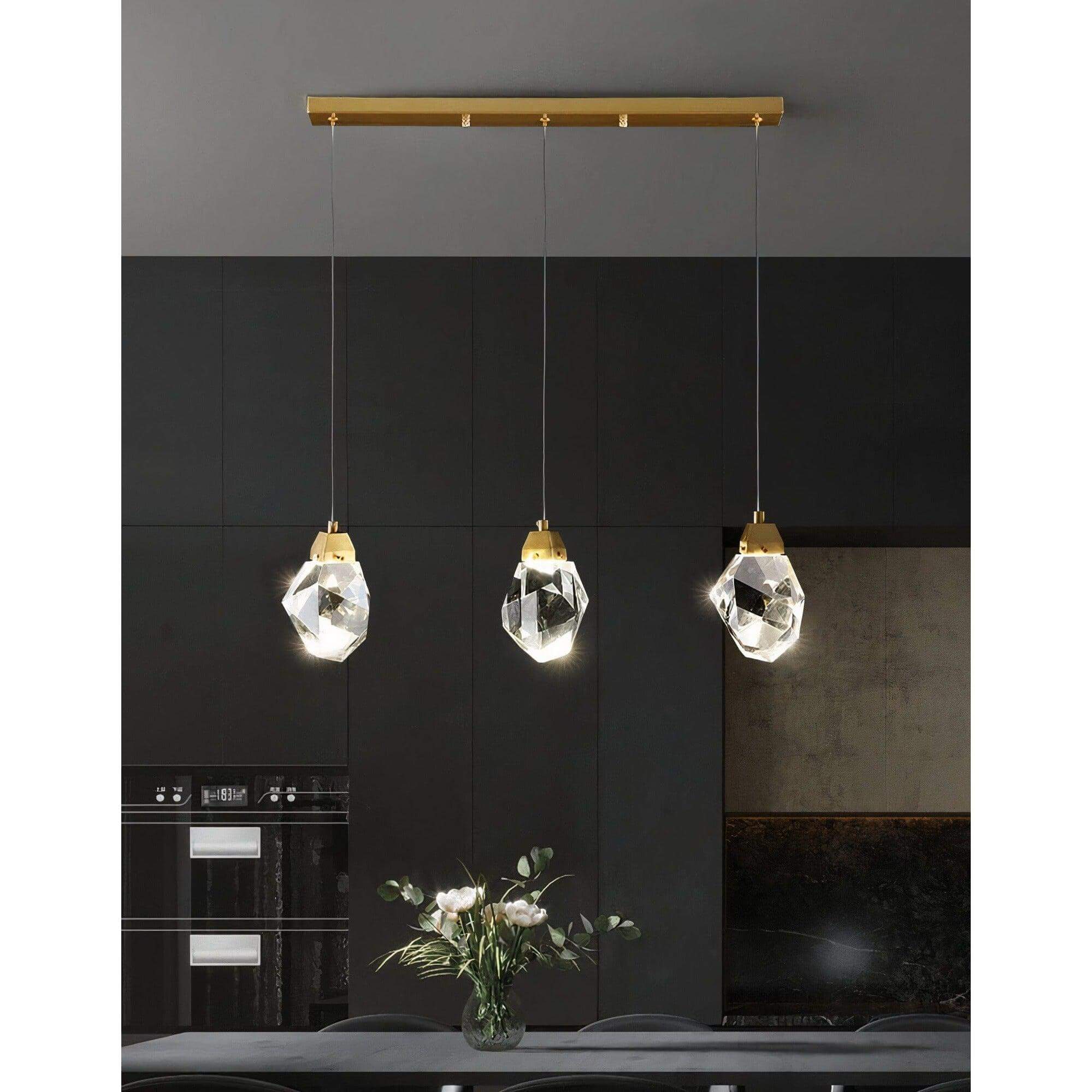 IYLA PENDANT LIGHT