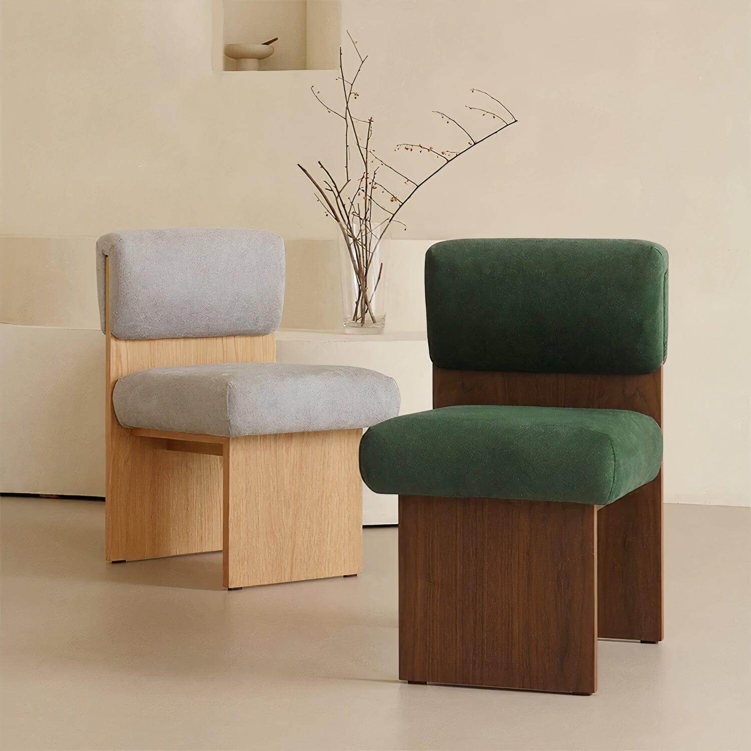 EIRA CHAIR