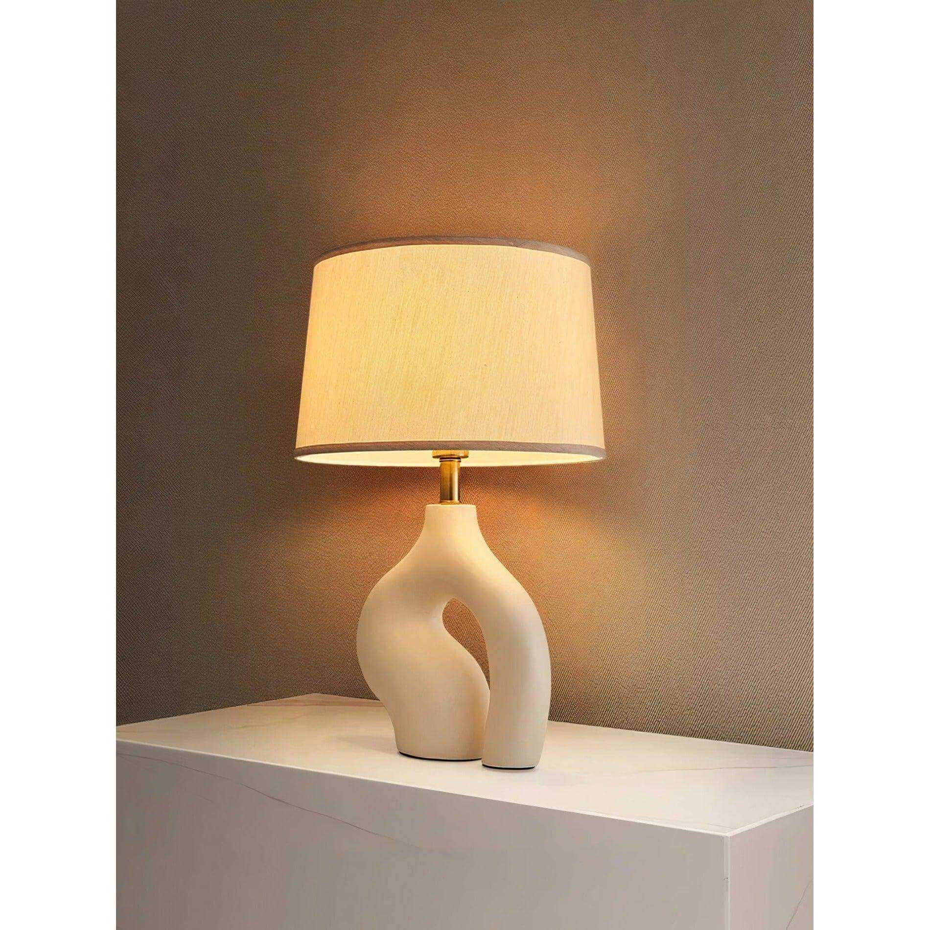 SARIAH TABLE LAMP